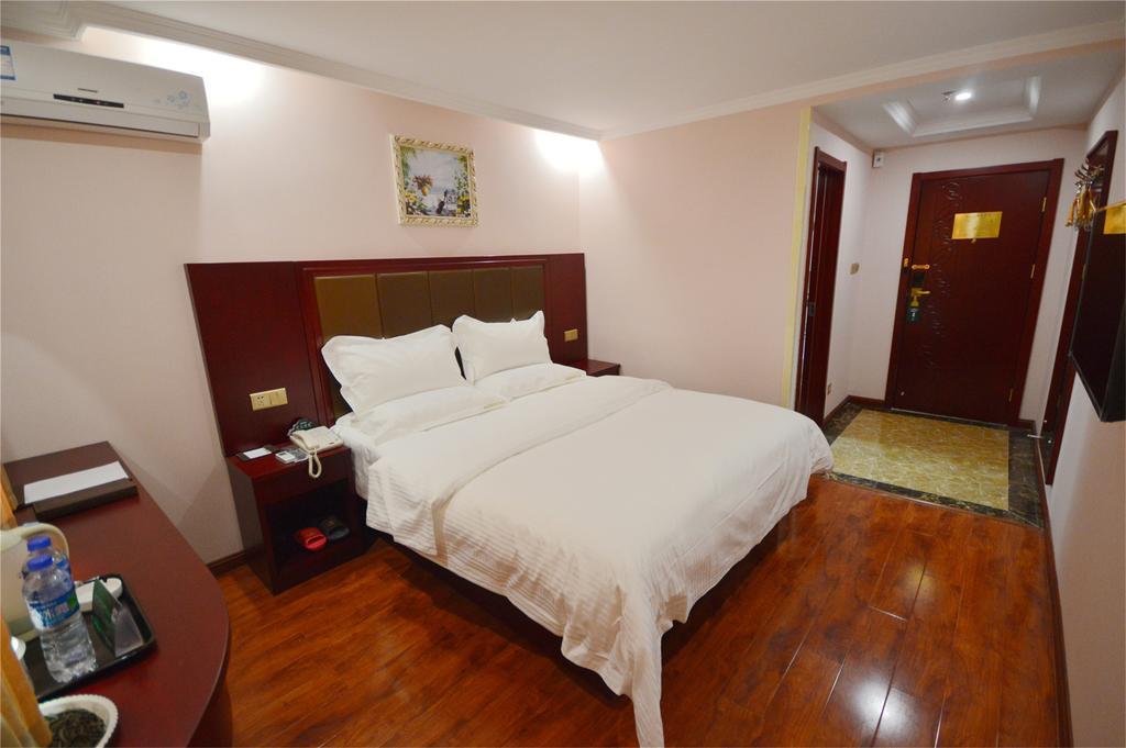 Greentree Inn Chongqing Yuzhou Road Hotel Εξωτερικό φωτογραφία